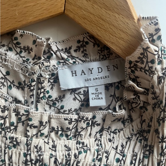 Hayden Los Angeles long sleeve dress - Picture 7 of 9